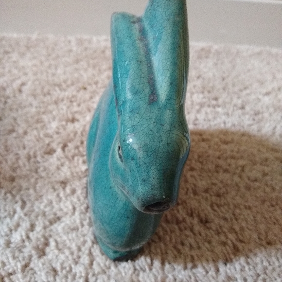 Rabbit statue - Picture 3 of 5